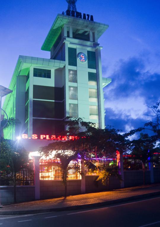 G.S Plaza Hotel Акра Екстериор снимка