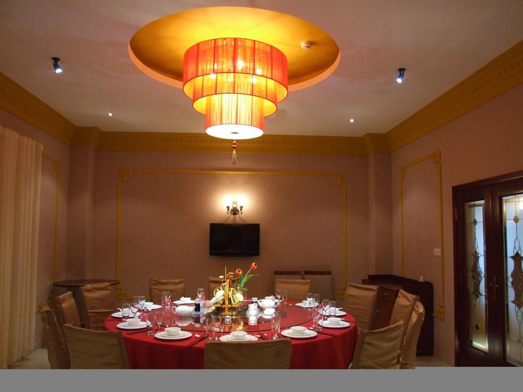 G.S Plaza Hotel Акра Екстериор снимка