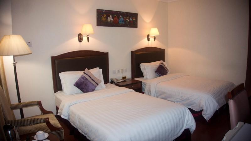 G.S Plaza Hotel Акра Екстериор снимка